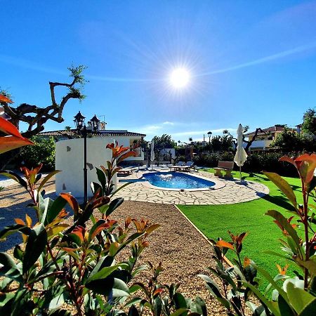 New Holiday House "Casa Mialina" With Private Pool, 300M To Beach كامبريلس المظهر الخارجي الصورة