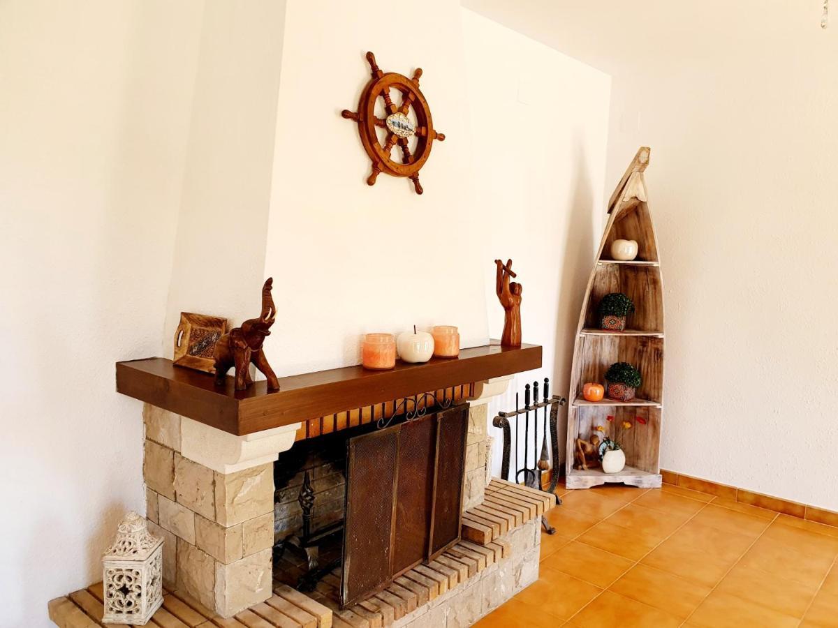 New Holiday House "Casa Mialina" With Private Pool, 300M To Beach كامبريلس المظهر الخارجي الصورة